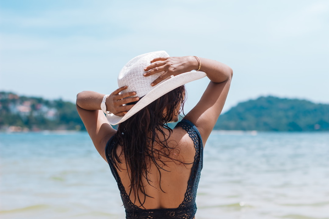 Truco para olvidarte del frizz en la playa