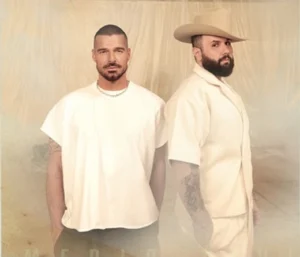 Ricky Martin y Carín León reimaginan el clásico “A Medio Vivir” con nueva versión emotiva